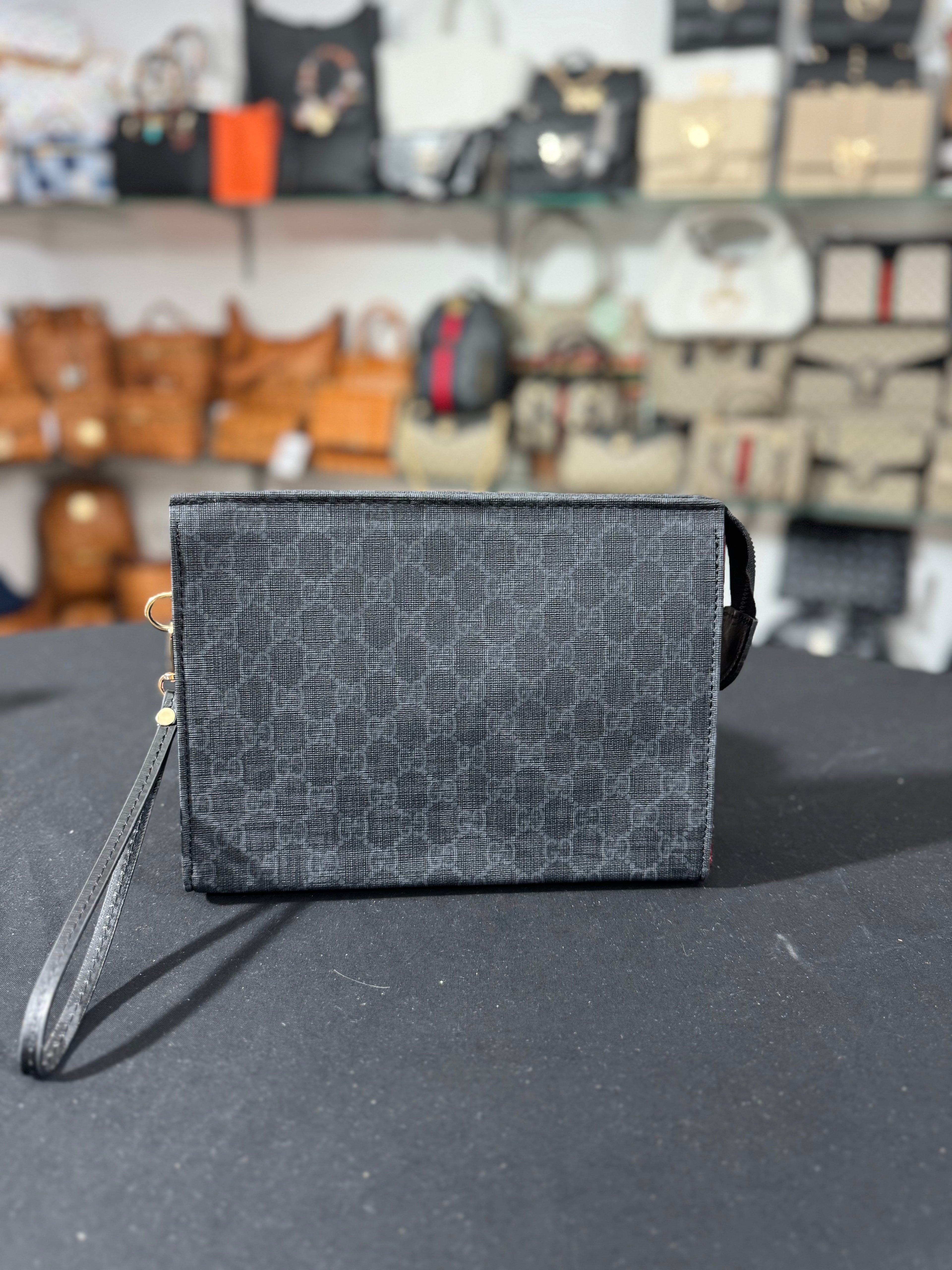 Gucci Ophidia black envelope 26x19