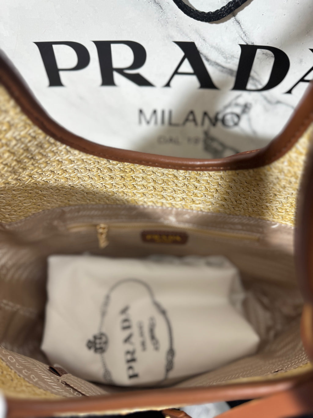 Prada straw bag Tampa 36x25