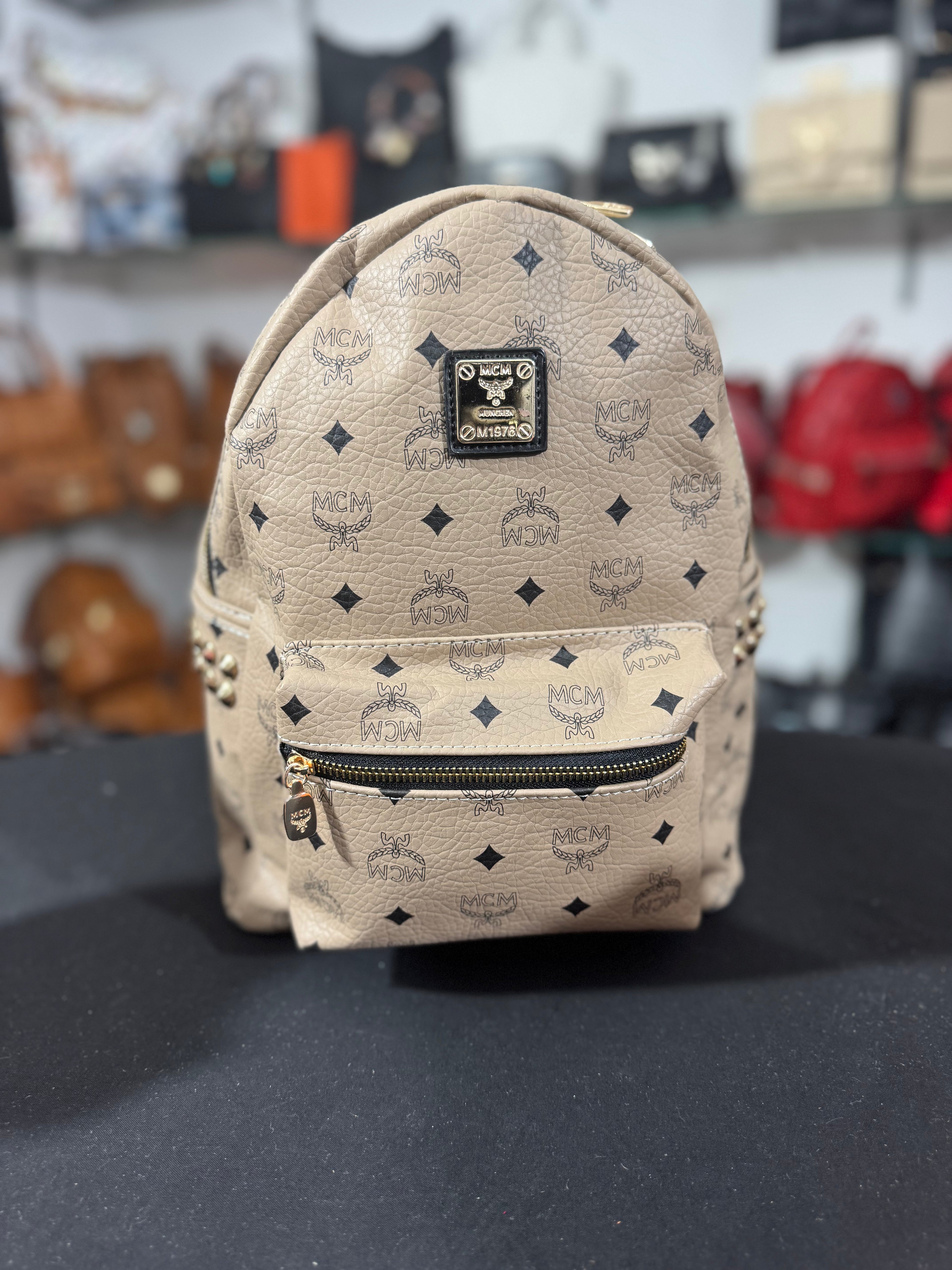 Backpack medium mcm beige 30x25