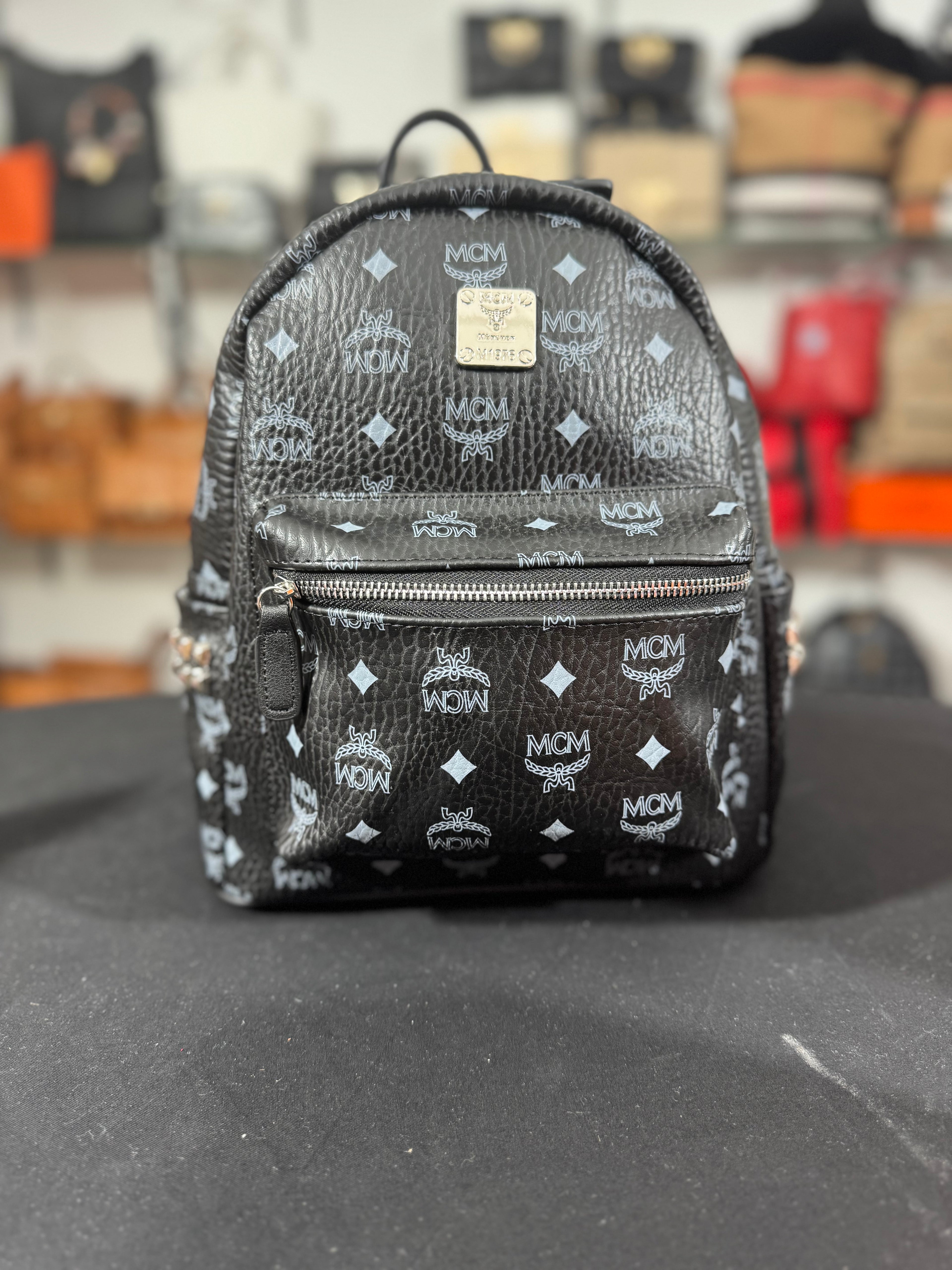 Backpack medium Mcm black 30x25