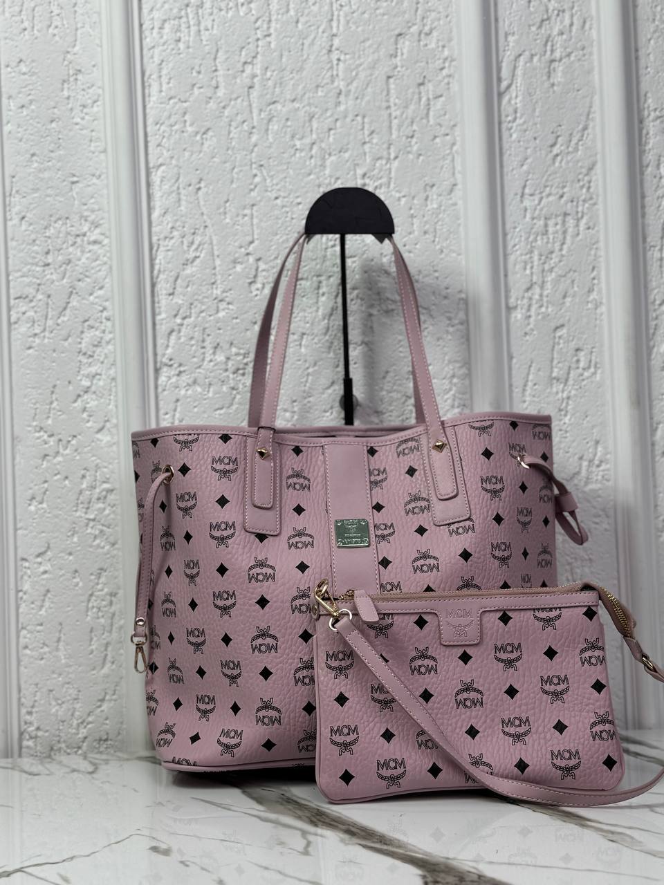 Mcm shopper 30x45