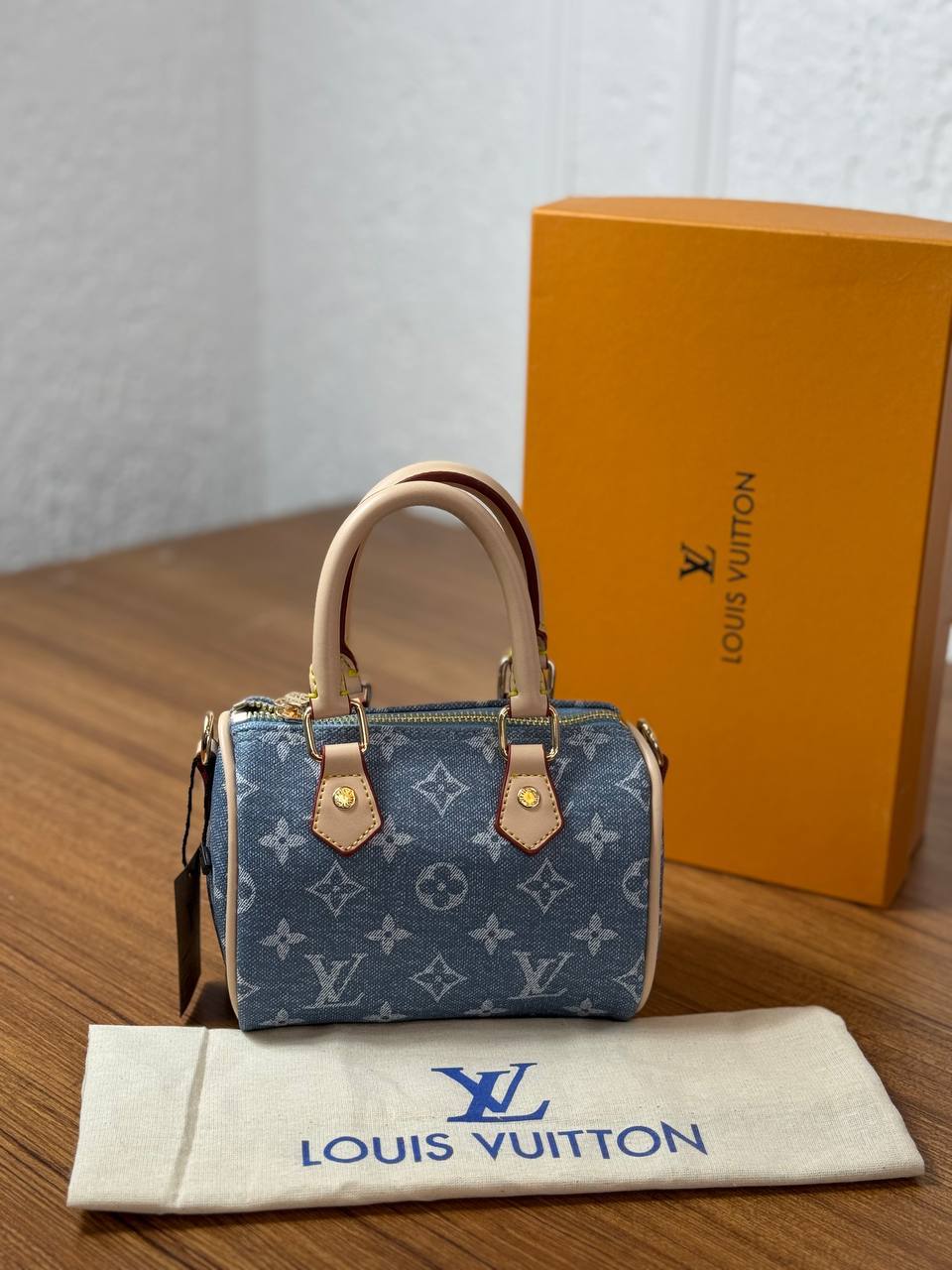 Louis Vuitton speedy nano 16x12 light denim