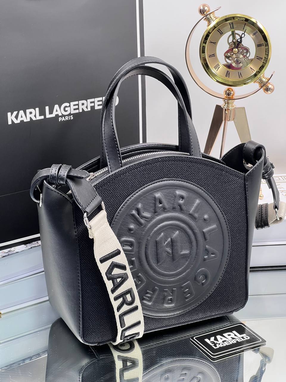 Karl lagerfeld perforated 25x22 black