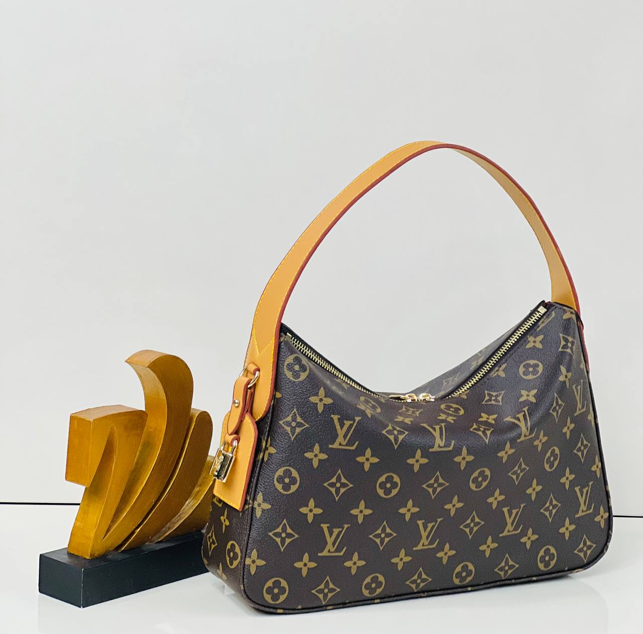 Louis Vuitton slouchy 30x20