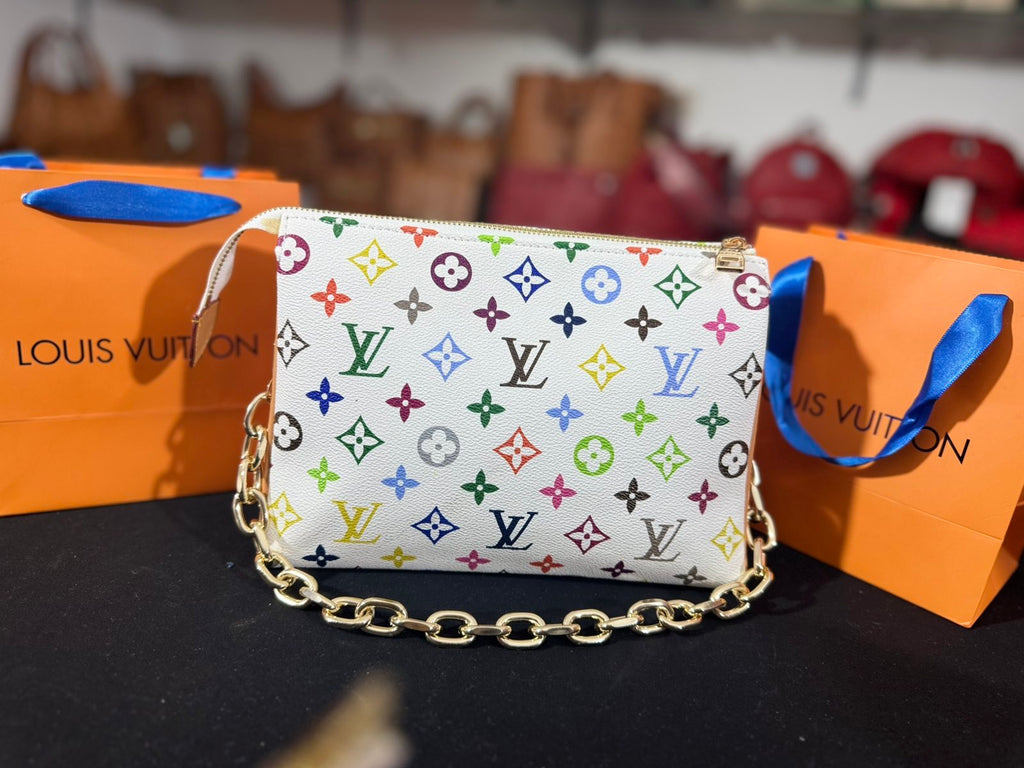 Louis Vuitton coussin Murakami